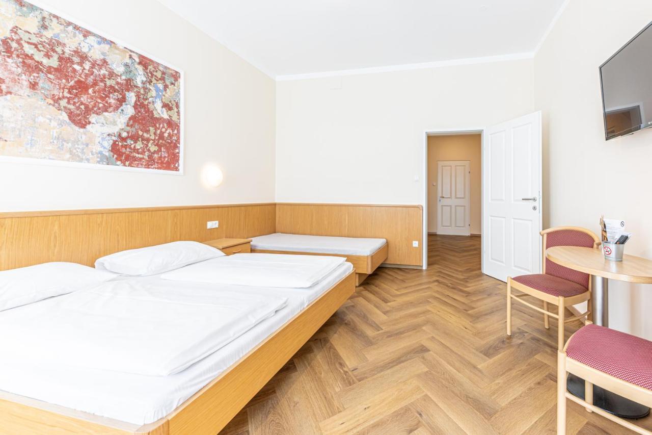 Hotel-pension Fuenfhaus Gasthuis