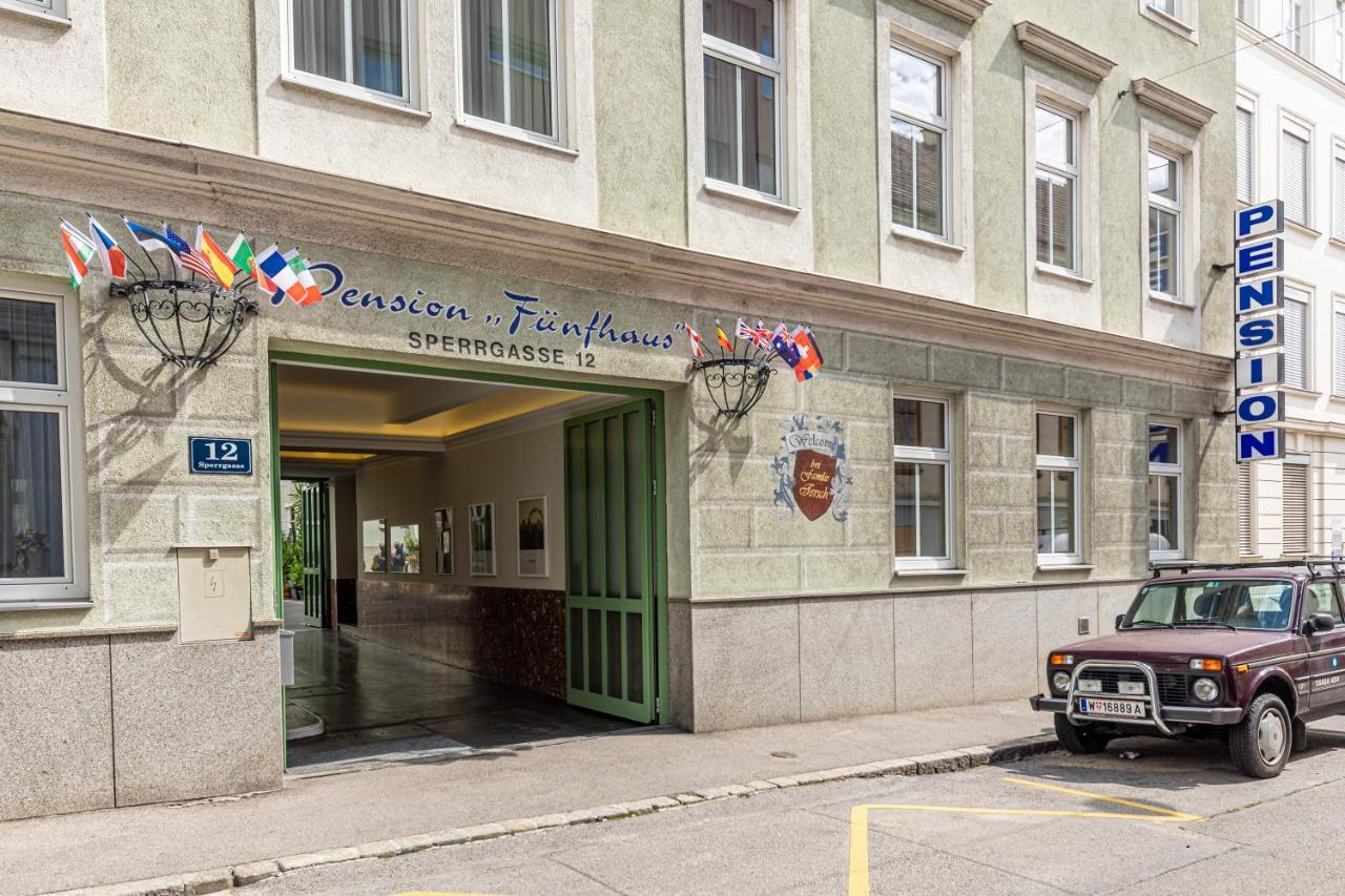 Gasthuis Hotel-pension Fuenfhaus 3*