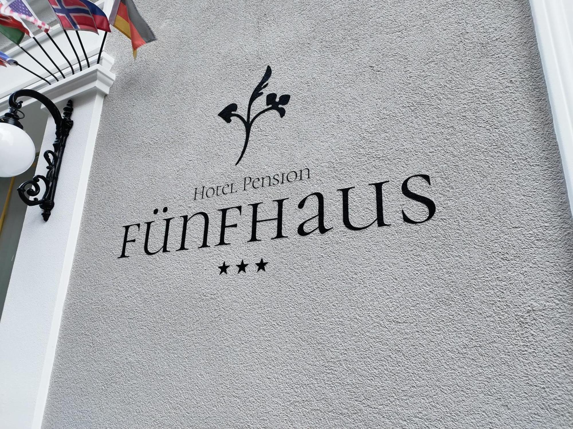 Gasthuis Hotel-pension Fuenfhaus 3*